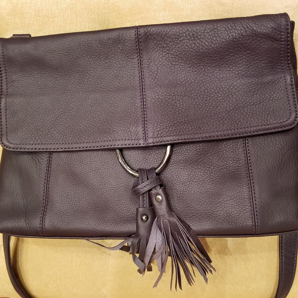 Gorgeous Alfani Leather Crossbody Bag - NWOT